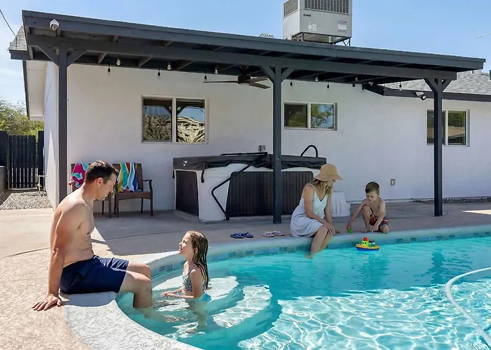 Casa - Private Paradise W Pool Putt & Games Holiday home Mesa